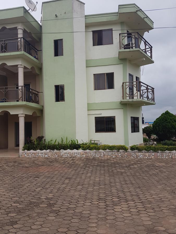 Ideas Hotel Sunyani 外观 照片